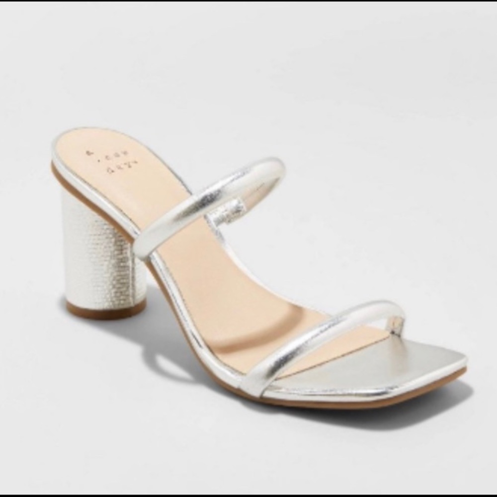 ✨A New Day | Cris Pumps✨